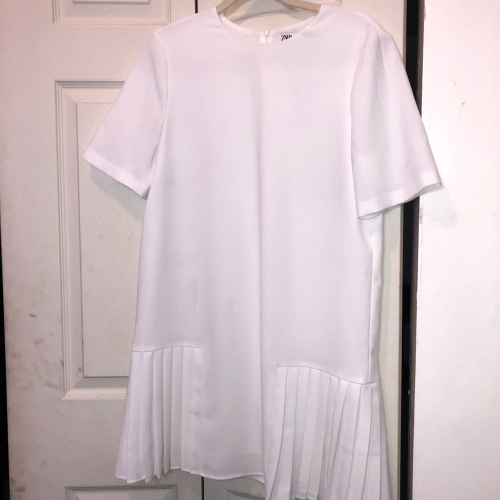 Pleated  short sleeve dress